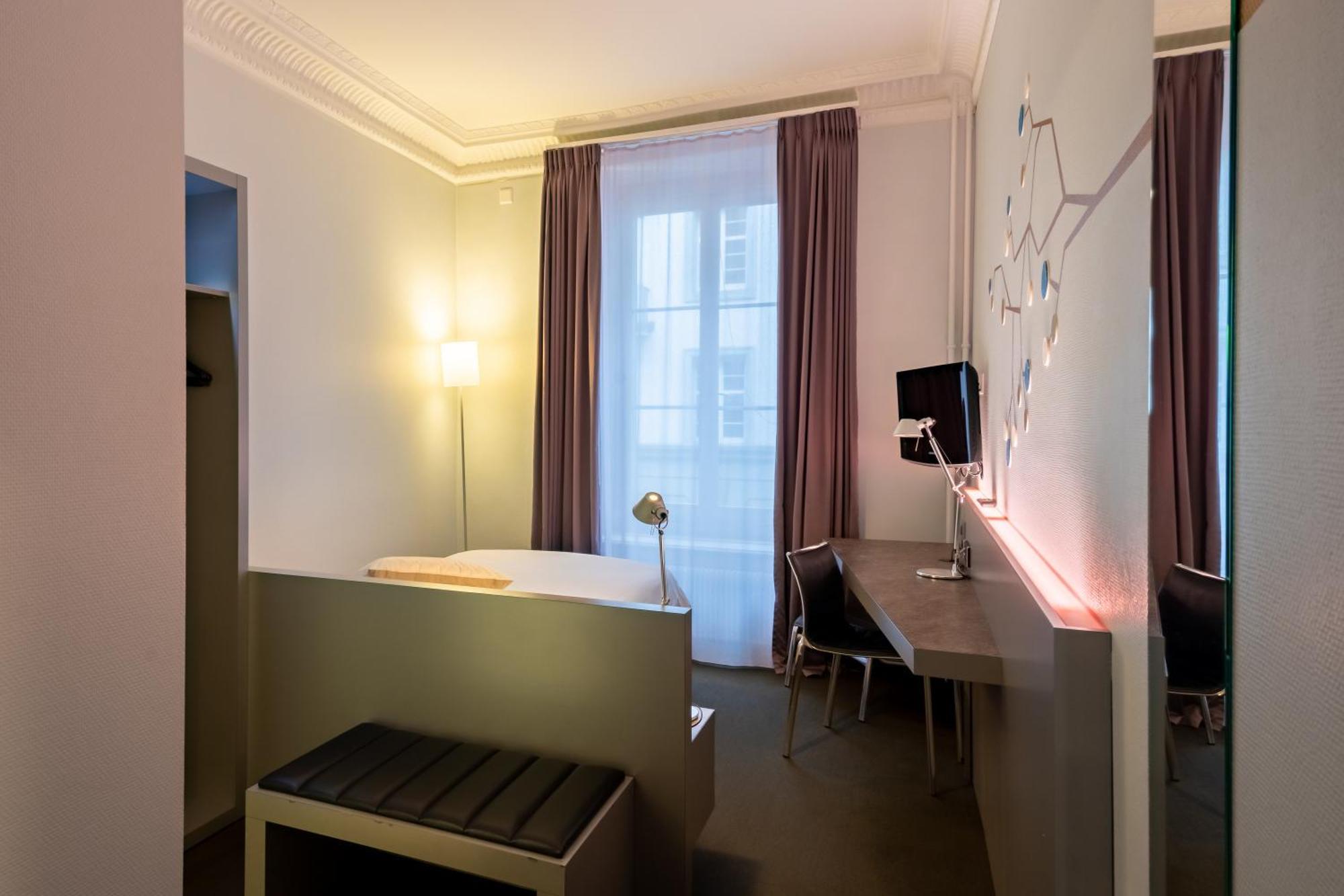 Continental Park Hotel 4*